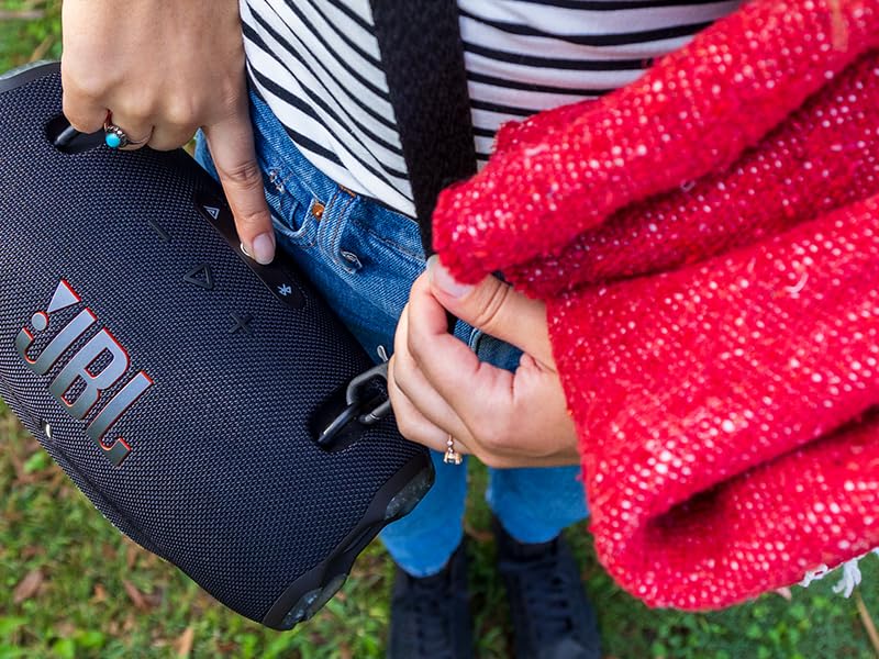 JBL Xtreme 4 Portable waterproof speaker with AURACAST (connect multiple Speaker), massive JBL Pro Sound and convenient shoulder strap